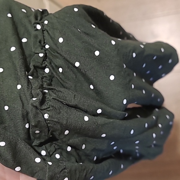 Skirted Top with partial Button Front - Picture 3 of 4